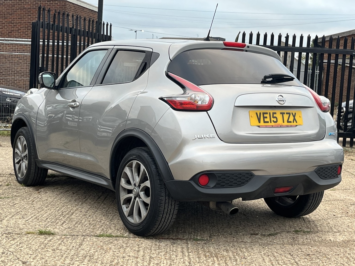 Used Nissan Juke 2015 for sale - 76794643: Photo 3