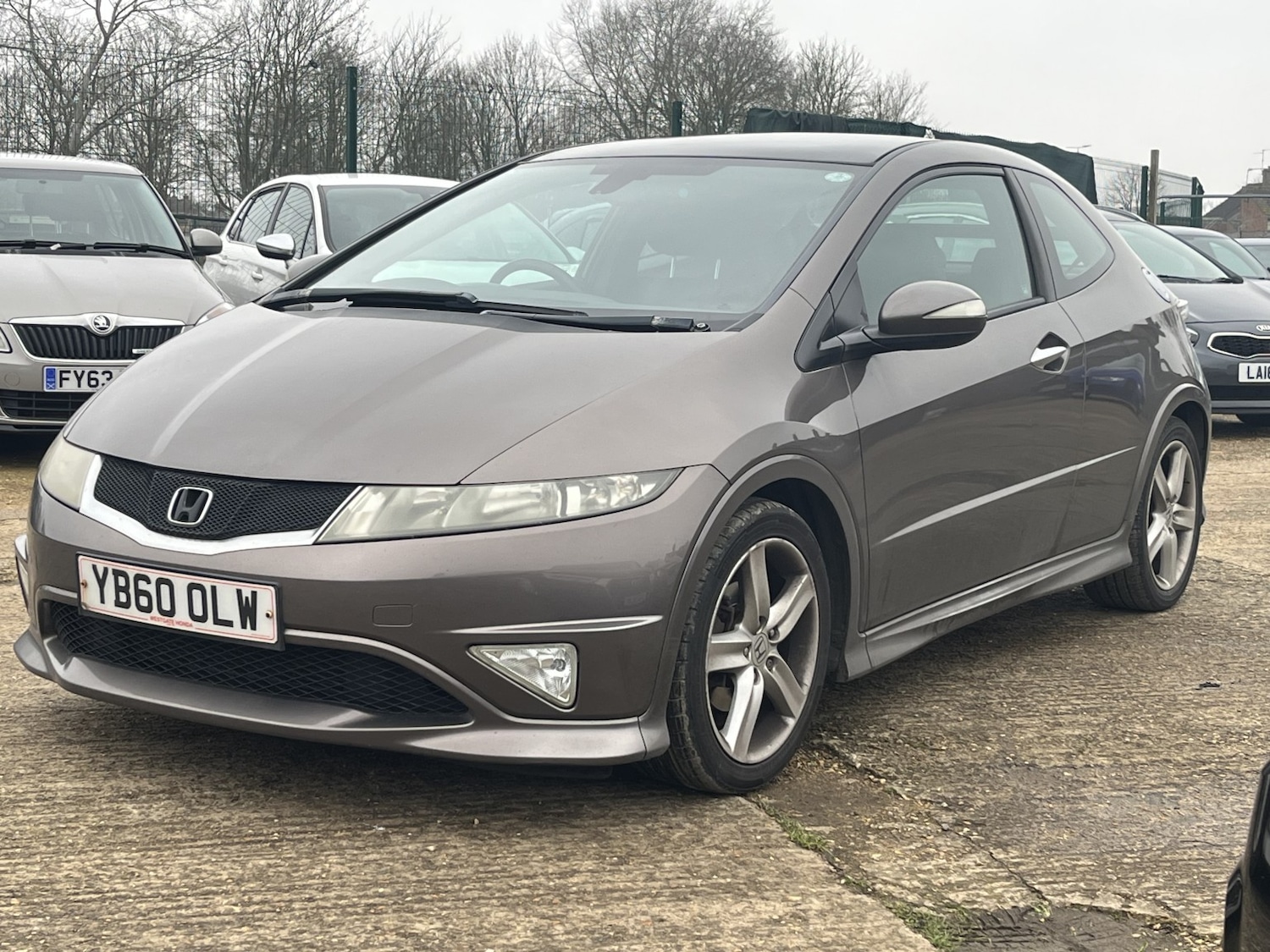 Used Honda Civic 2011 for sale - 77431421: Photo 2