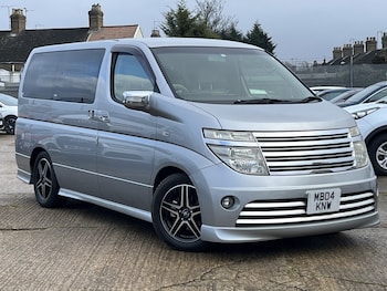 Used Nissan Elgrand 2021 for sale - 77258547: Photo