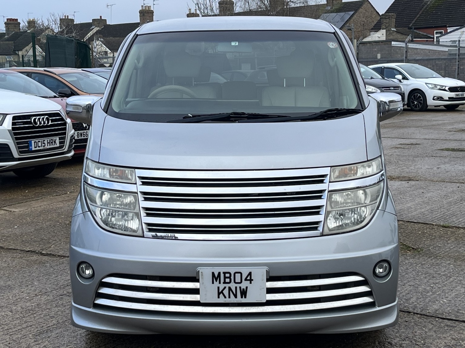 Used Nissan Elgrand 2021 for sale - 77258547: Photo 5