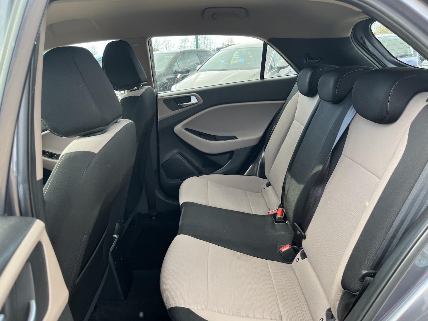 Used Hyundai i20 2015 for sale - 77864891: Photo 16