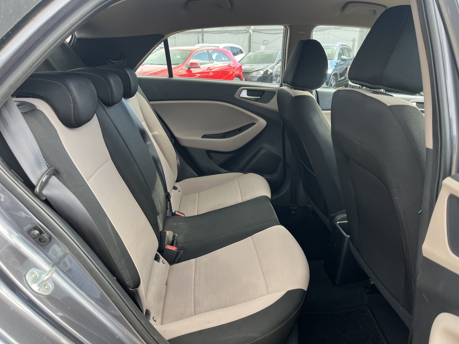 Used Hyundai i20 2015 for sale - 77864891: Photo 20