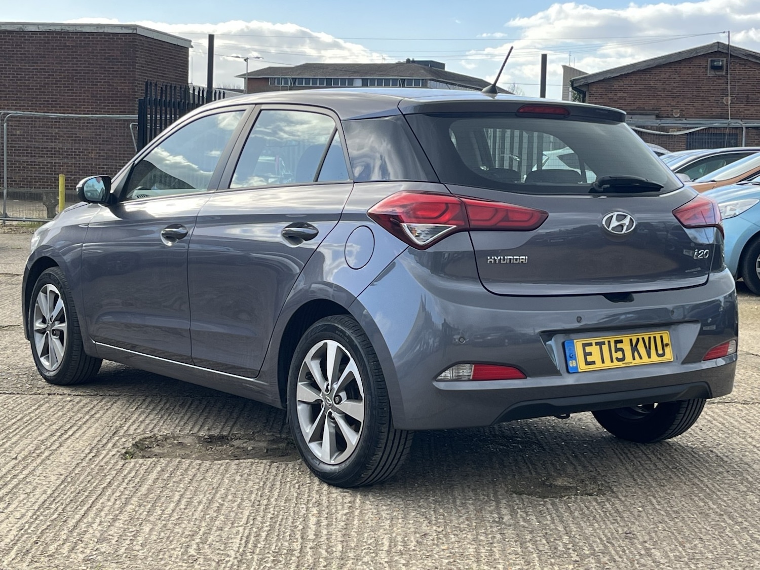 Used Hyundai i20 2015 for sale - 77864891: Photo 4
