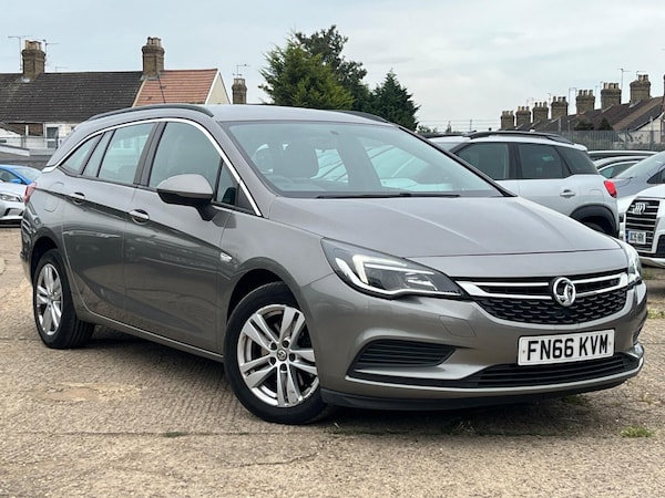 Used Vauxhall Astra 2016 for sale - 75550240: Photo 1