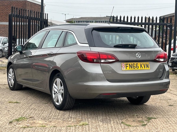 Used Vauxhall Astra 2016 for sale - 75550240: Photo 4