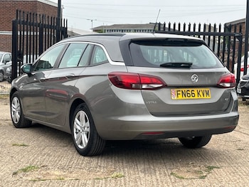 Used Vauxhall Astra 2016 for sale - 75550240: Photo