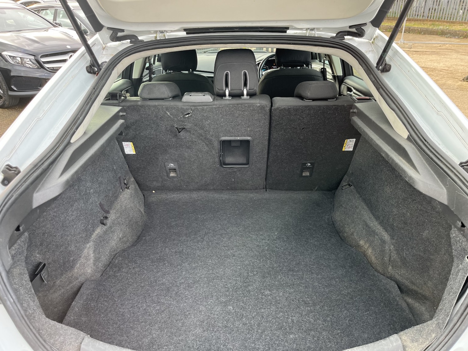 Used Ford Mondeo 2016 for sale - 76527345: Photo 11