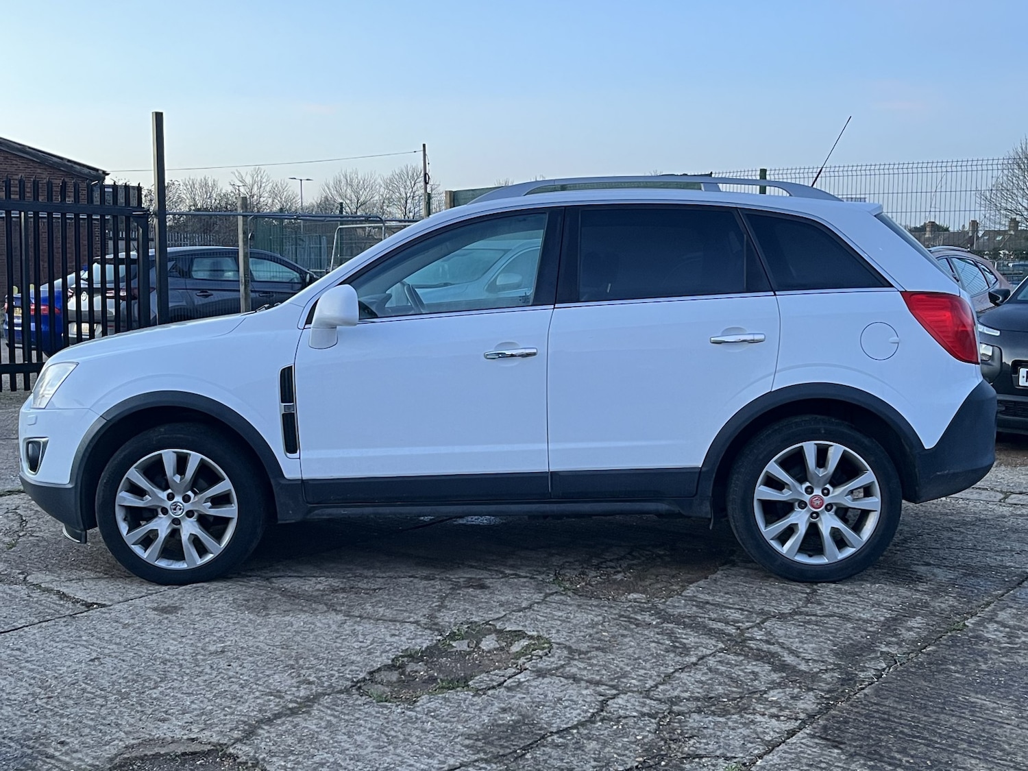 Used Vauxhall Antara 2013 for sale - 77363603: Photo 8