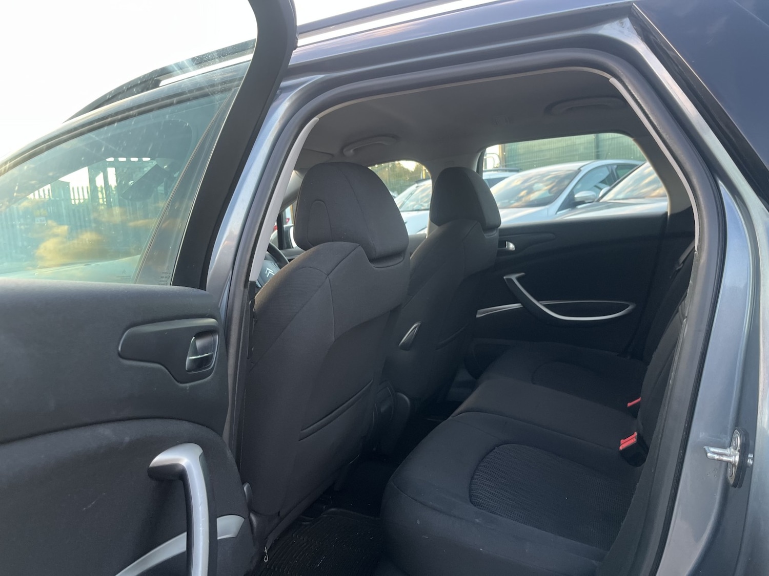 Used Citroen C5 2011 for sale - 76076057: Photo 17