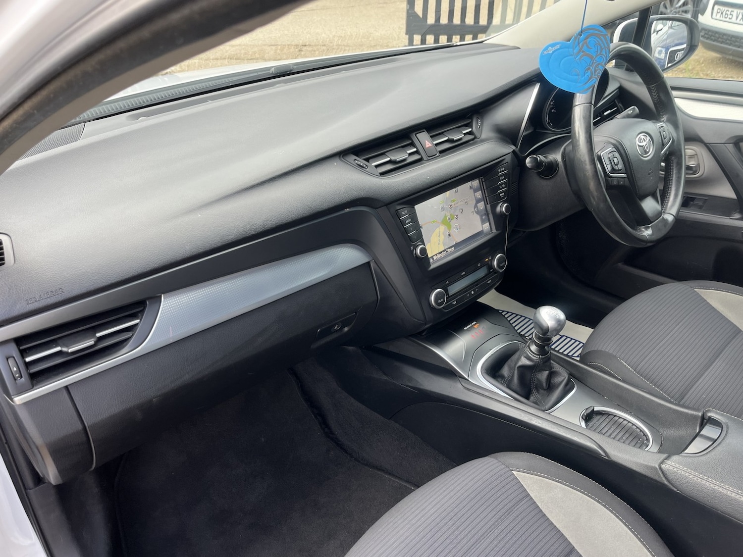 Used Toyota Avensis 2016 for sale - 76363037: Photo 13