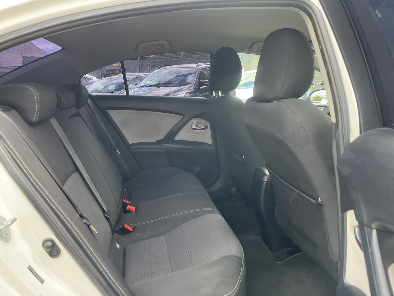 Used Toyota Avensis 2016 for sale - 76363037: Photo 20