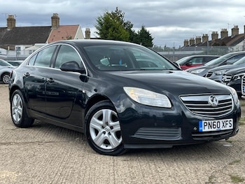 Vauxhall - Insignia