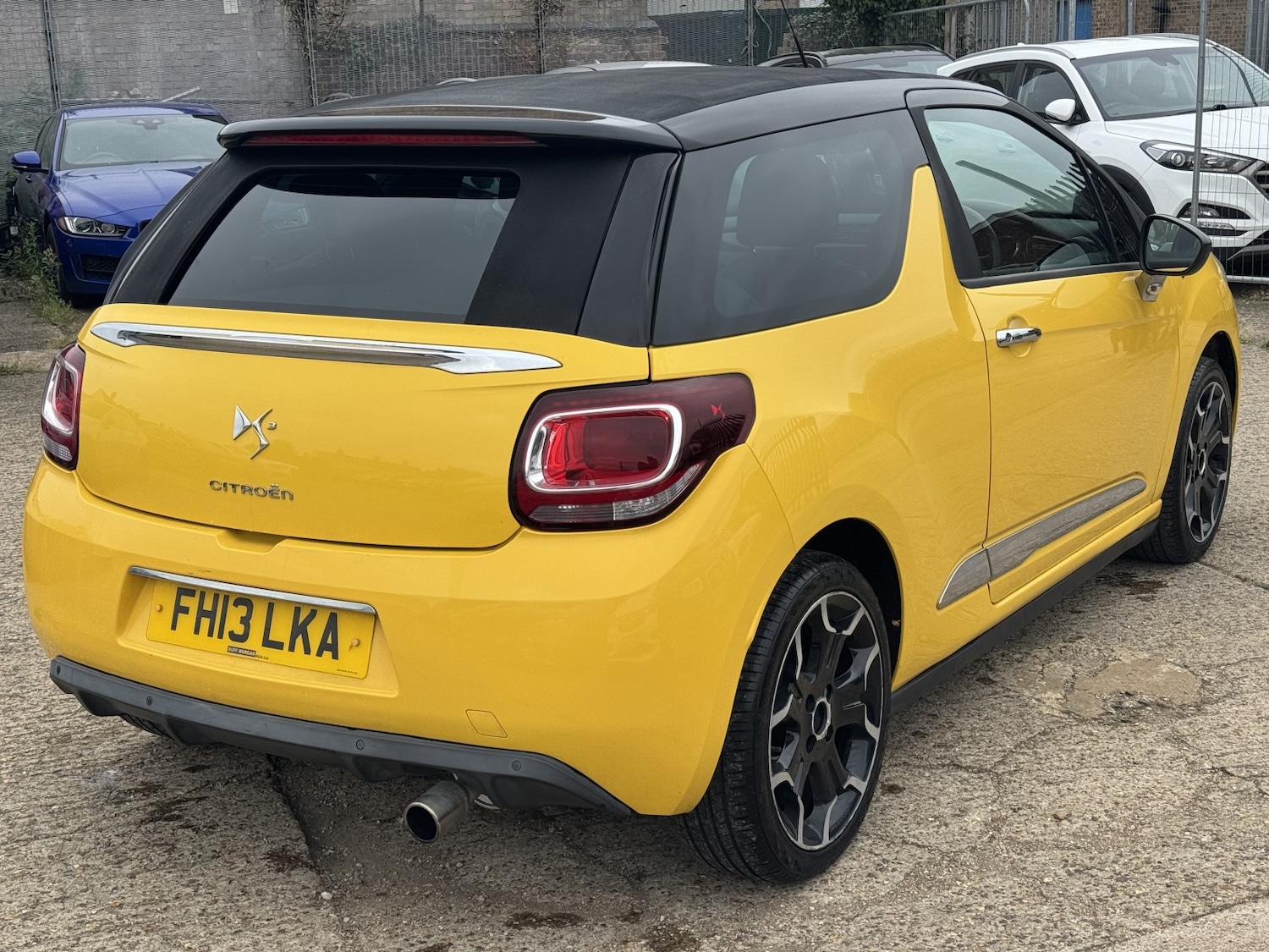 Used Citroen DS3 2013 for sale - 76249300: Photo 7