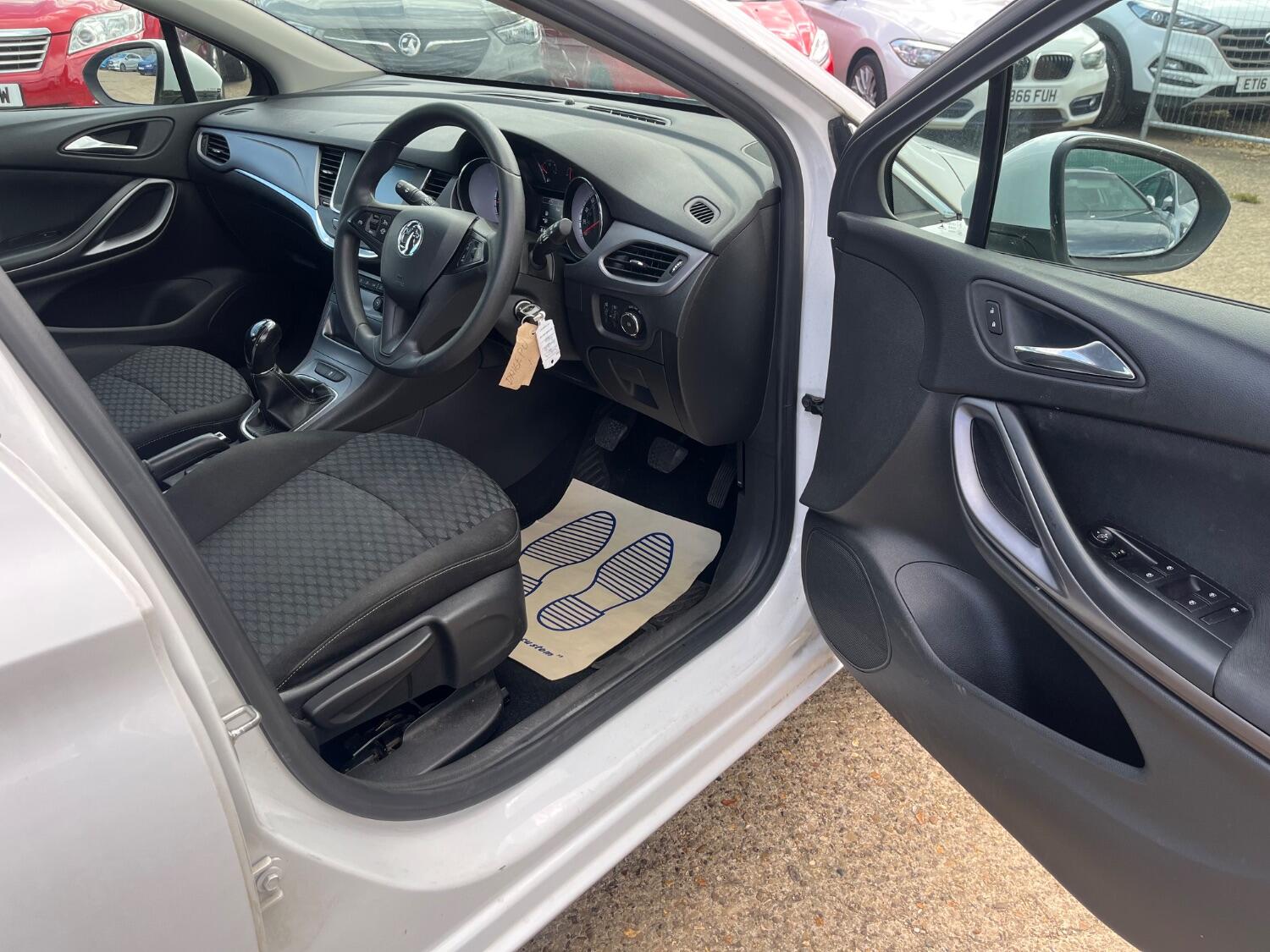 Used Vauxhall Astra 2016 for sale - 77687653: Photo 14