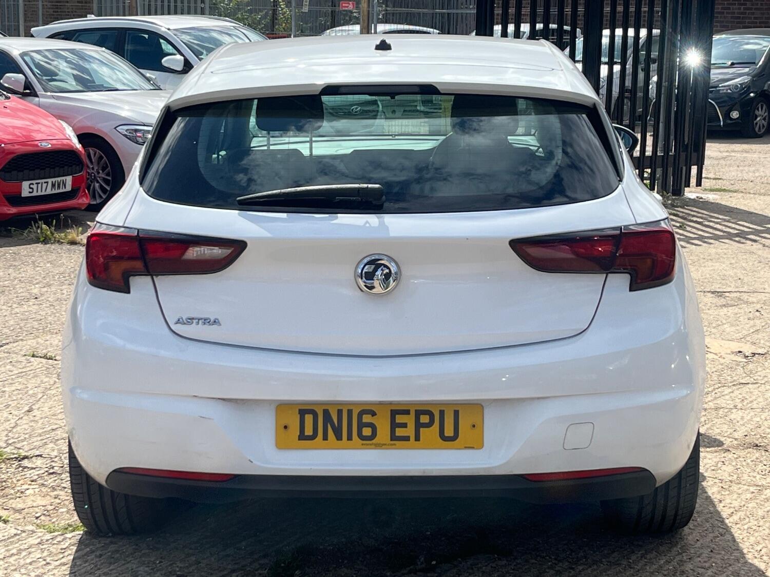 Used Vauxhall Astra 2016 for sale - 77687653: Photo 8