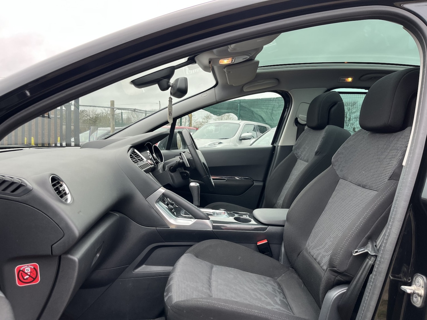 Used Peugeot 3008 2011 for sale - 76725667: Photo 14