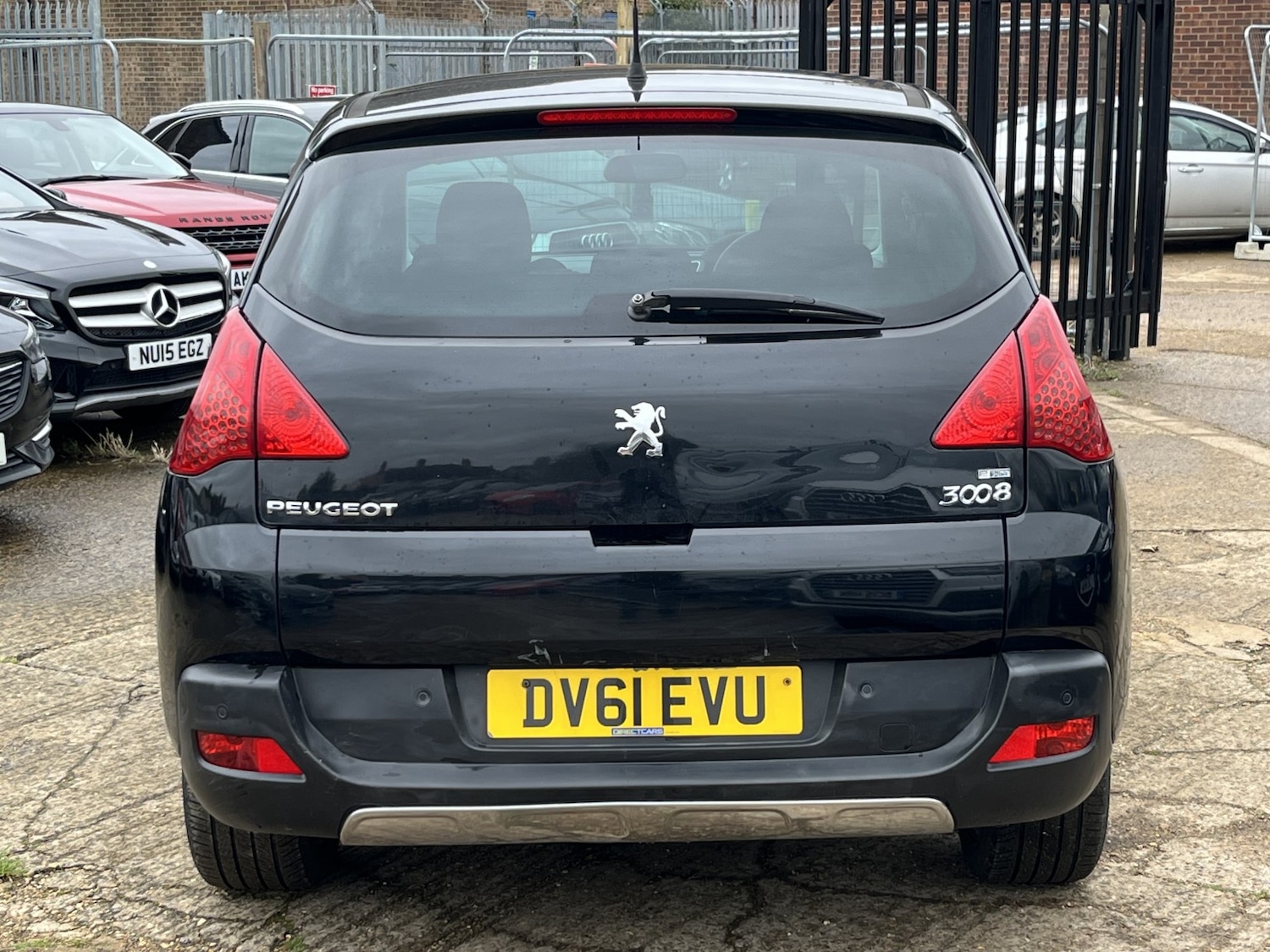 Used Peugeot 3008 2011 for sale - 76725667: Photo 7