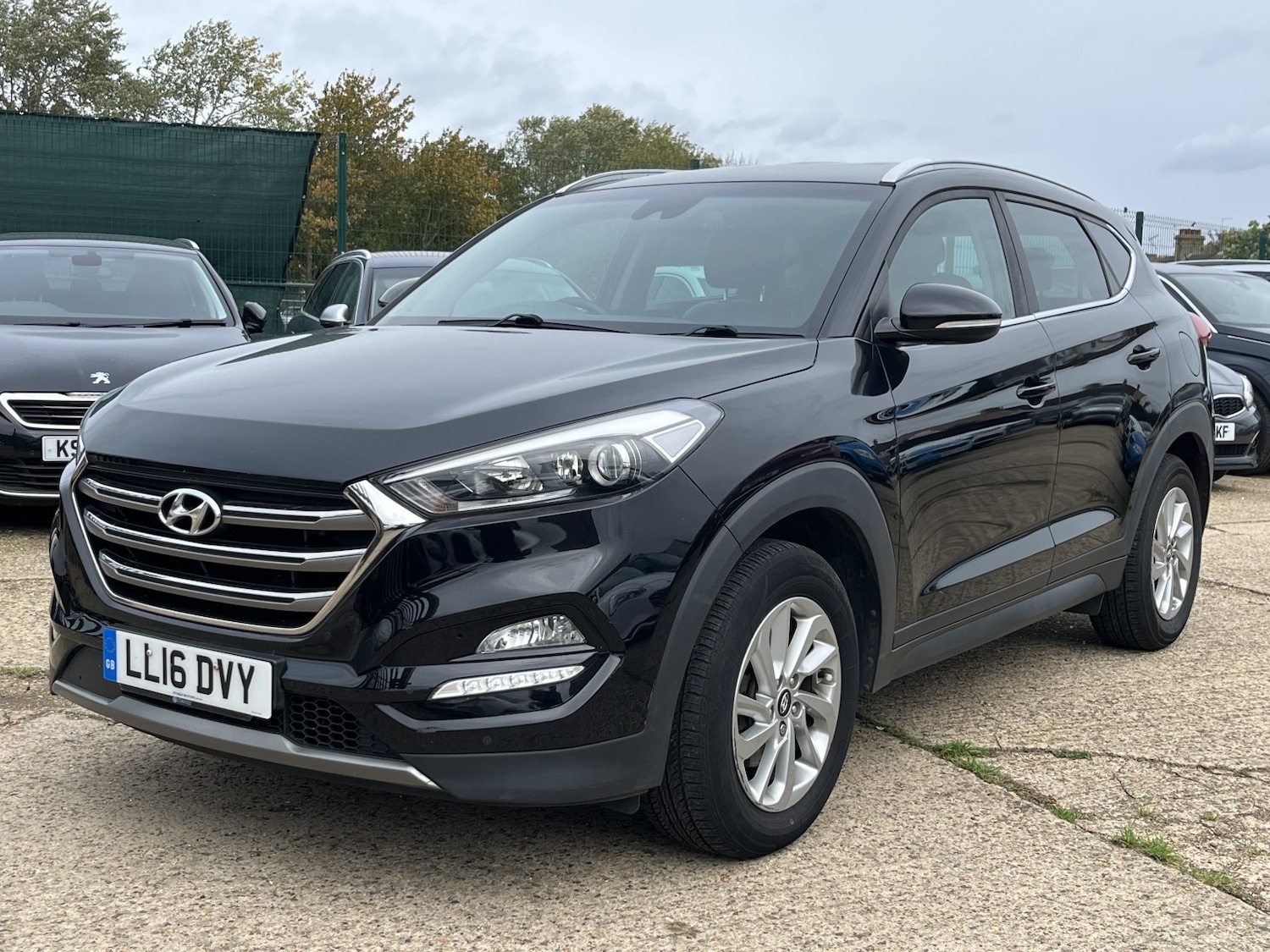 Used Hyundai TUCSON 2016 for sale - 76174111: Photo 2