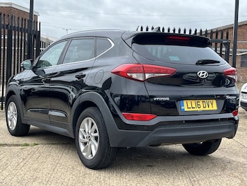 Used Hyundai TUCSON 2016 for sale - 76174111: Photo 4