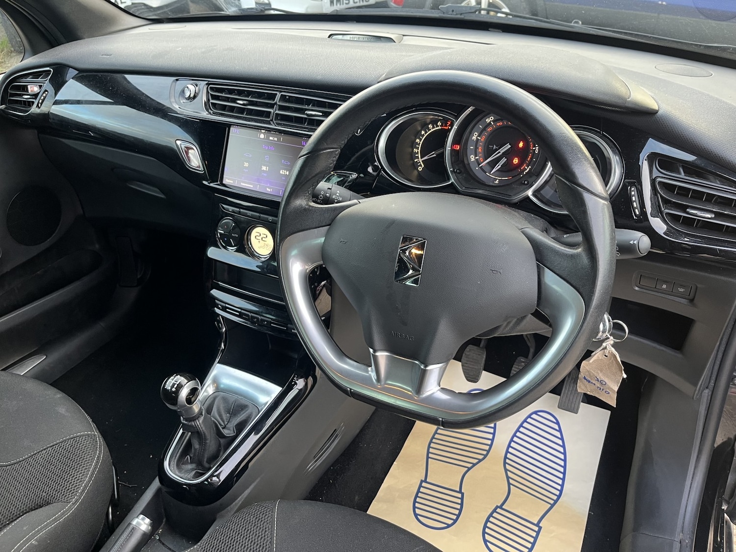 Used DS Automobiles DS 3 2015 for sale - 76483044: Photo 10