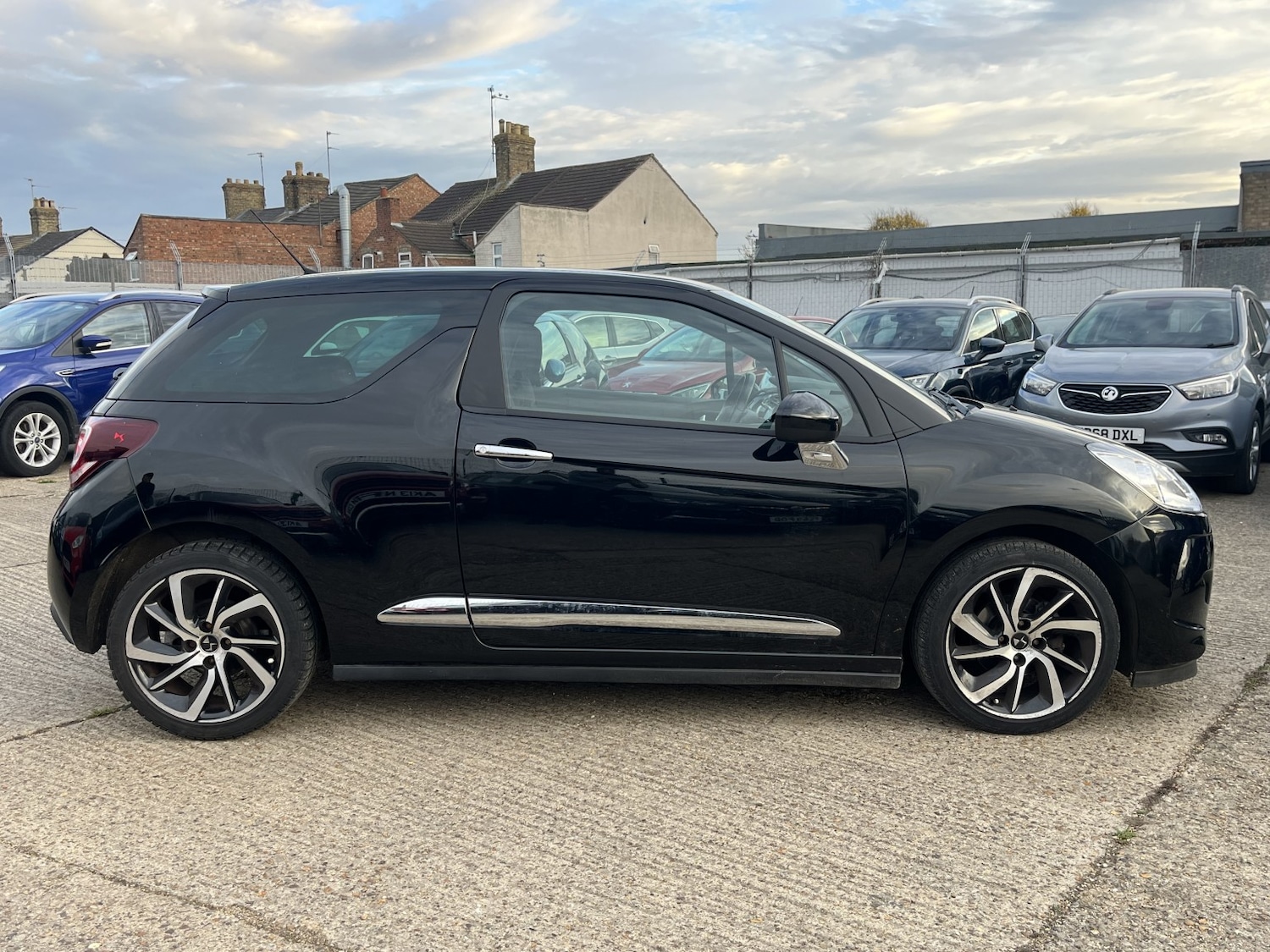 Used DS Automobiles DS 3 2015 for sale - 76483044: Photo 7