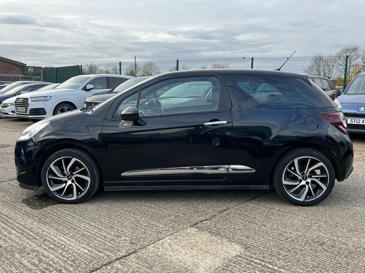 Used DS Automobiles DS 3 2015 for sale - 76483044: Photo 8