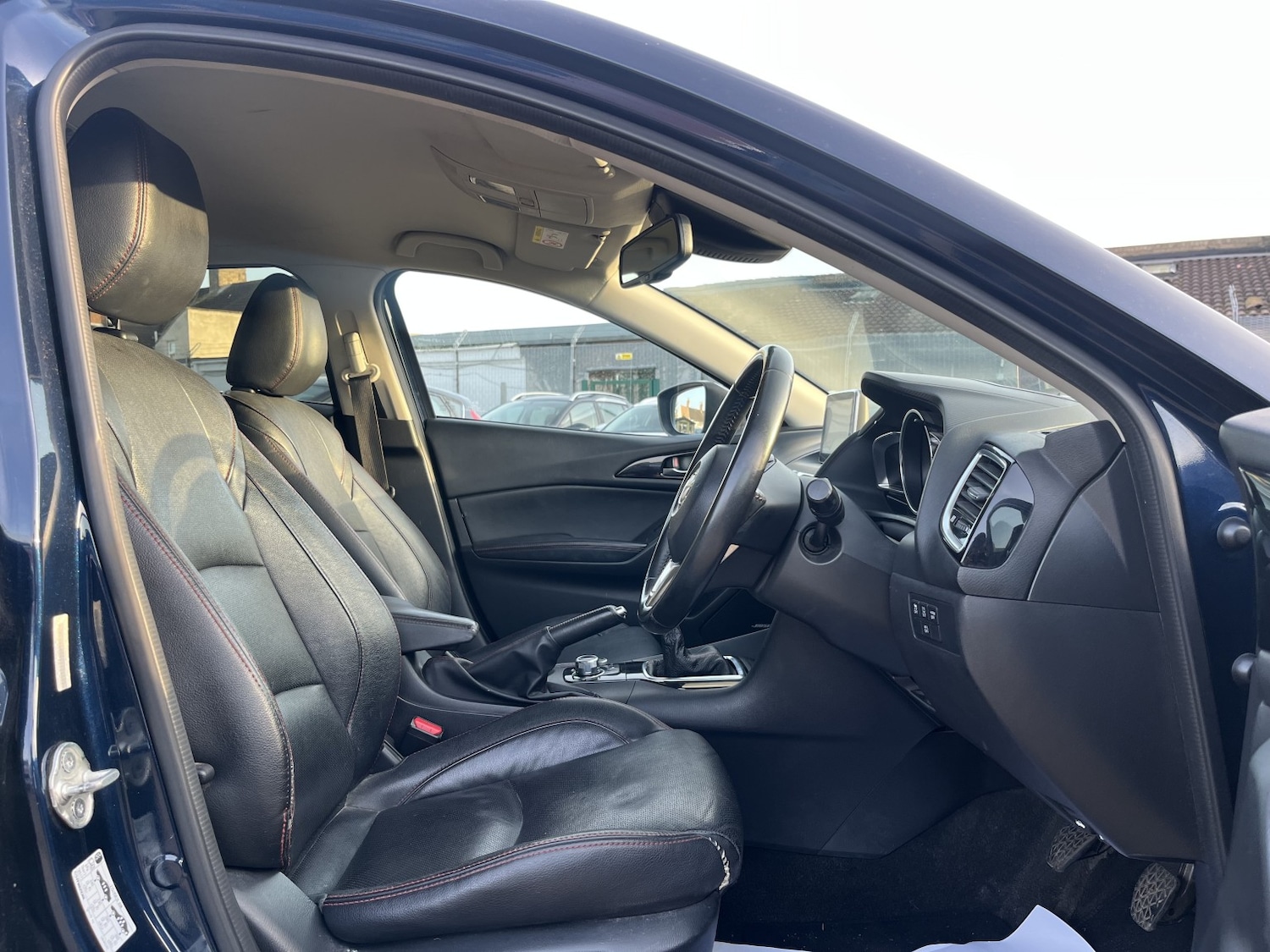 Used Mazda Mazda3 2014 for sale - 77687619: Photo 11