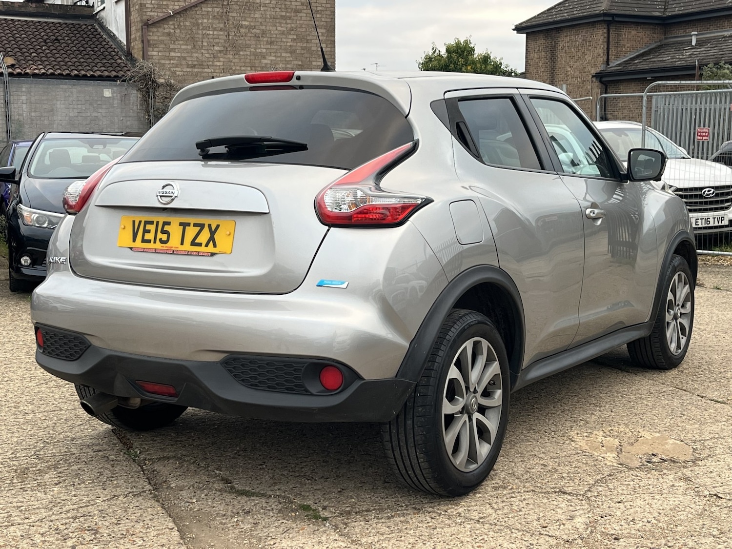 Used Nissan Juke 2015 for sale - 76231017: Photo 4