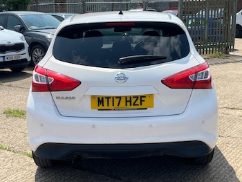 Used Nissan Pulsar 2017 for sale - 76571057: Photo