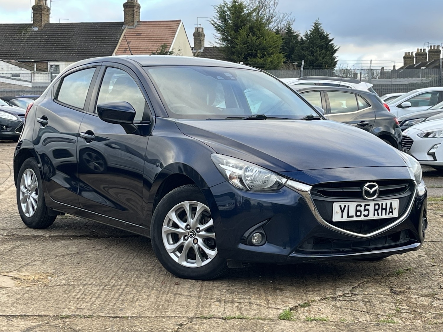 Used Mazda Mazda2 2016 for sale - 76673305: Photo 1