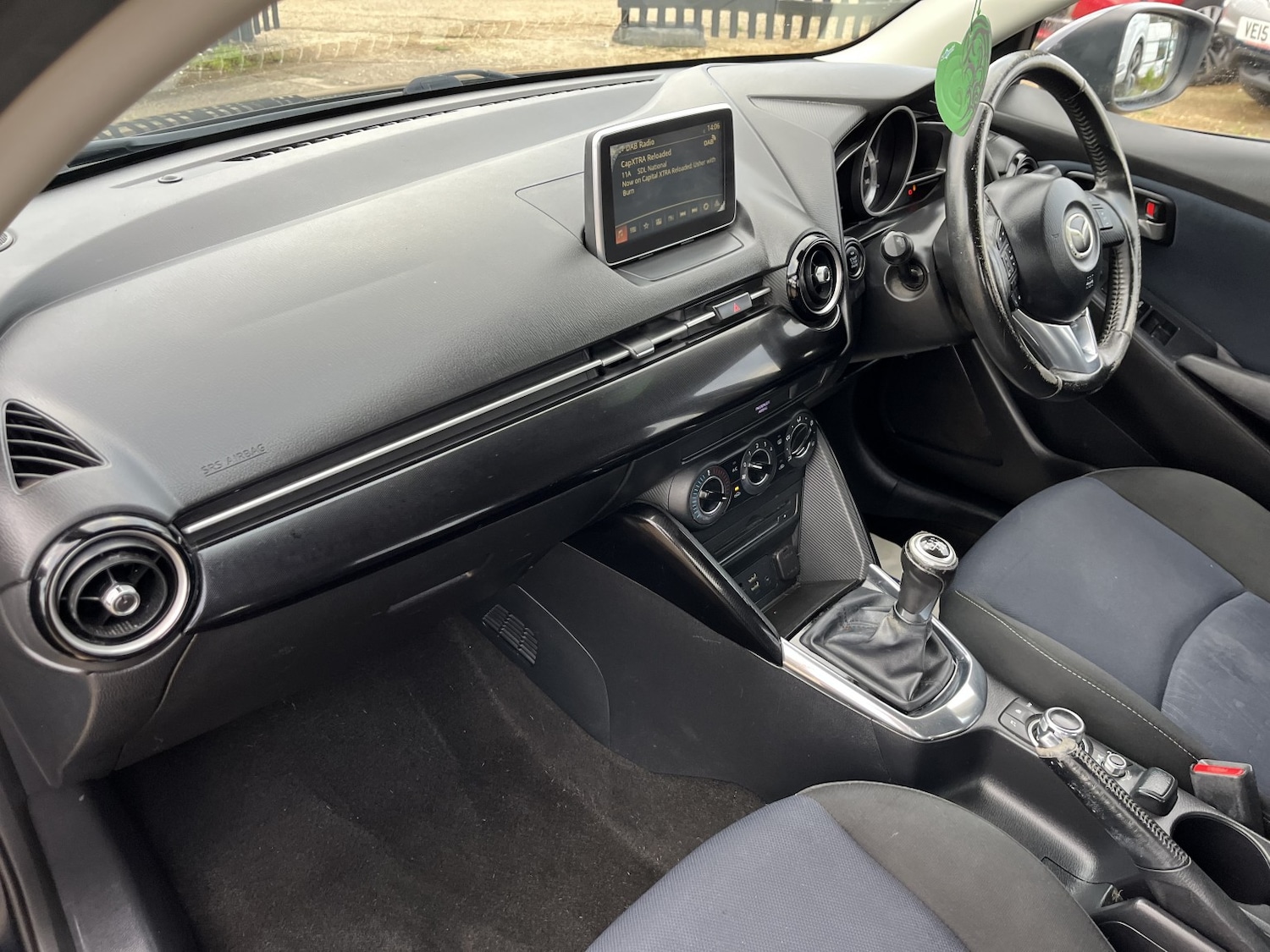 Used Mazda Mazda2 2016 for sale - 76673305: Photo 12