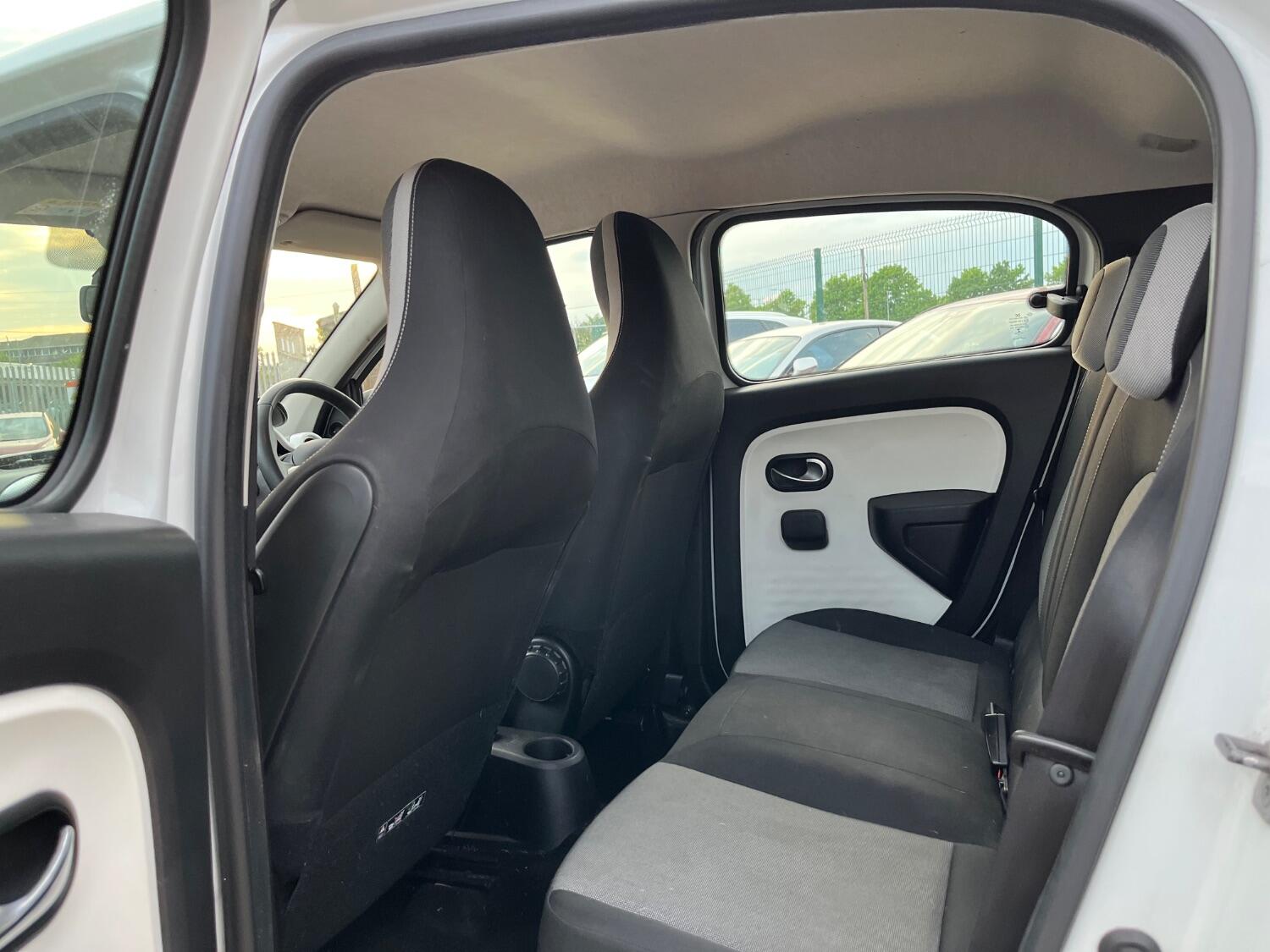 Used Renault Twingo 2015 for sale - 76769145: Photo 19