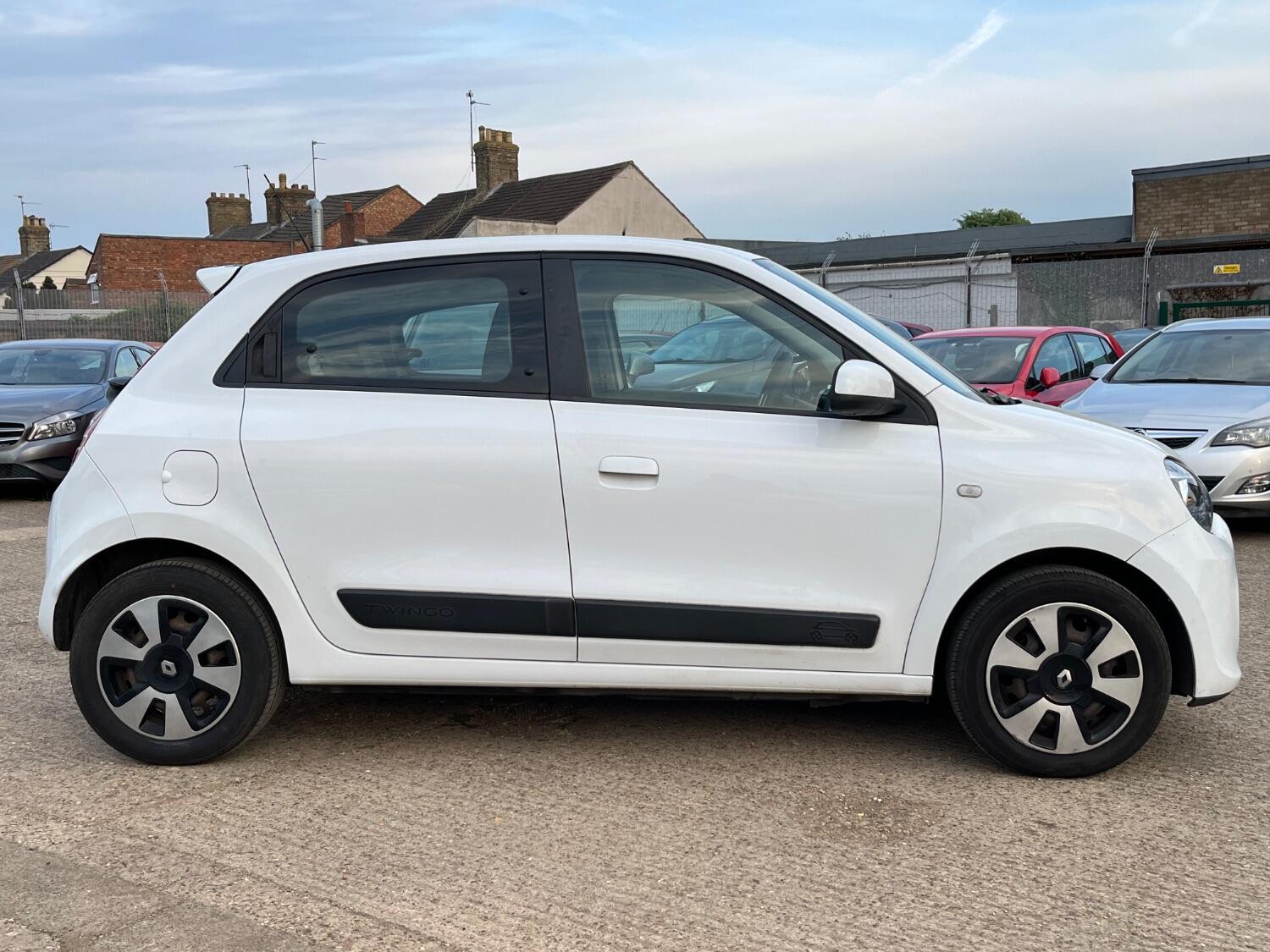 Used Renault Twingo 2015 for sale - 76769145: Photo 5
