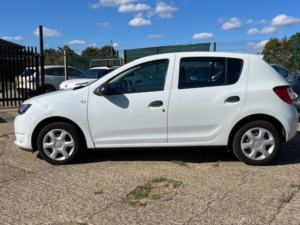 Used Dacia Sandero 2016 for sale - 76035574: Photo 8