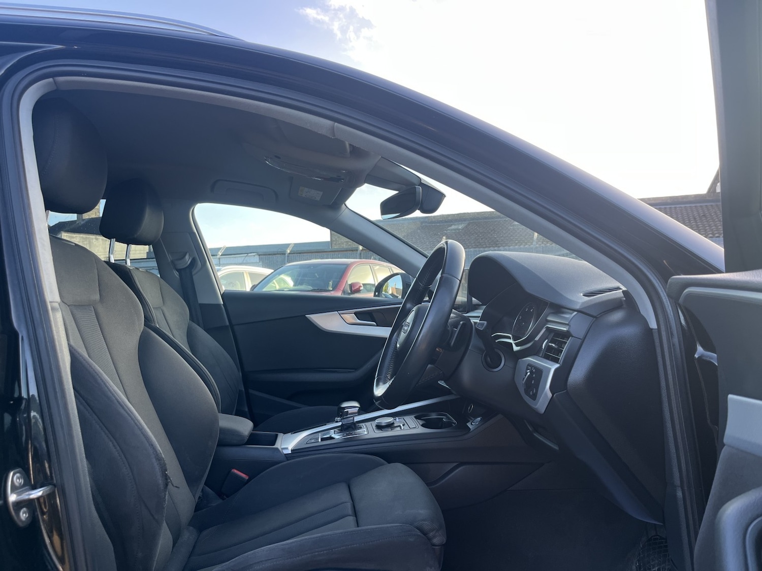 Used Audi A4 2016 for sale - 76741357: Photo 10