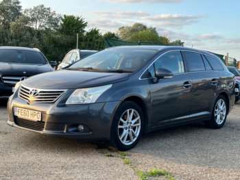 Used Toyota Avensis 2010 for sale - 74840426: Photo