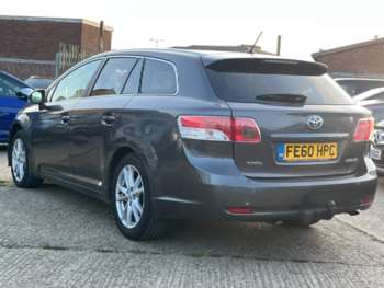 Used Toyota Avensis 2010 for sale - 74840426: Photo