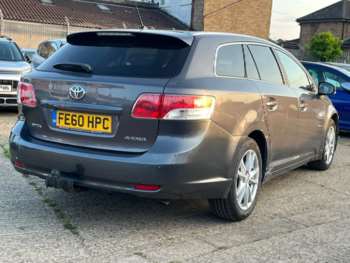 Used Toyota Avensis 2010 for sale - 74840426: Photo