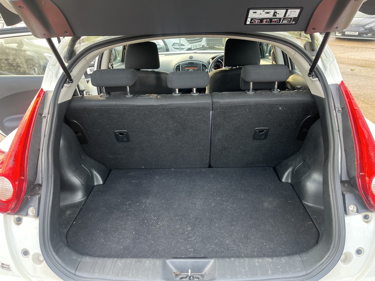 Used Nissan Juke 2010 for sale - 77052268: Photo 21