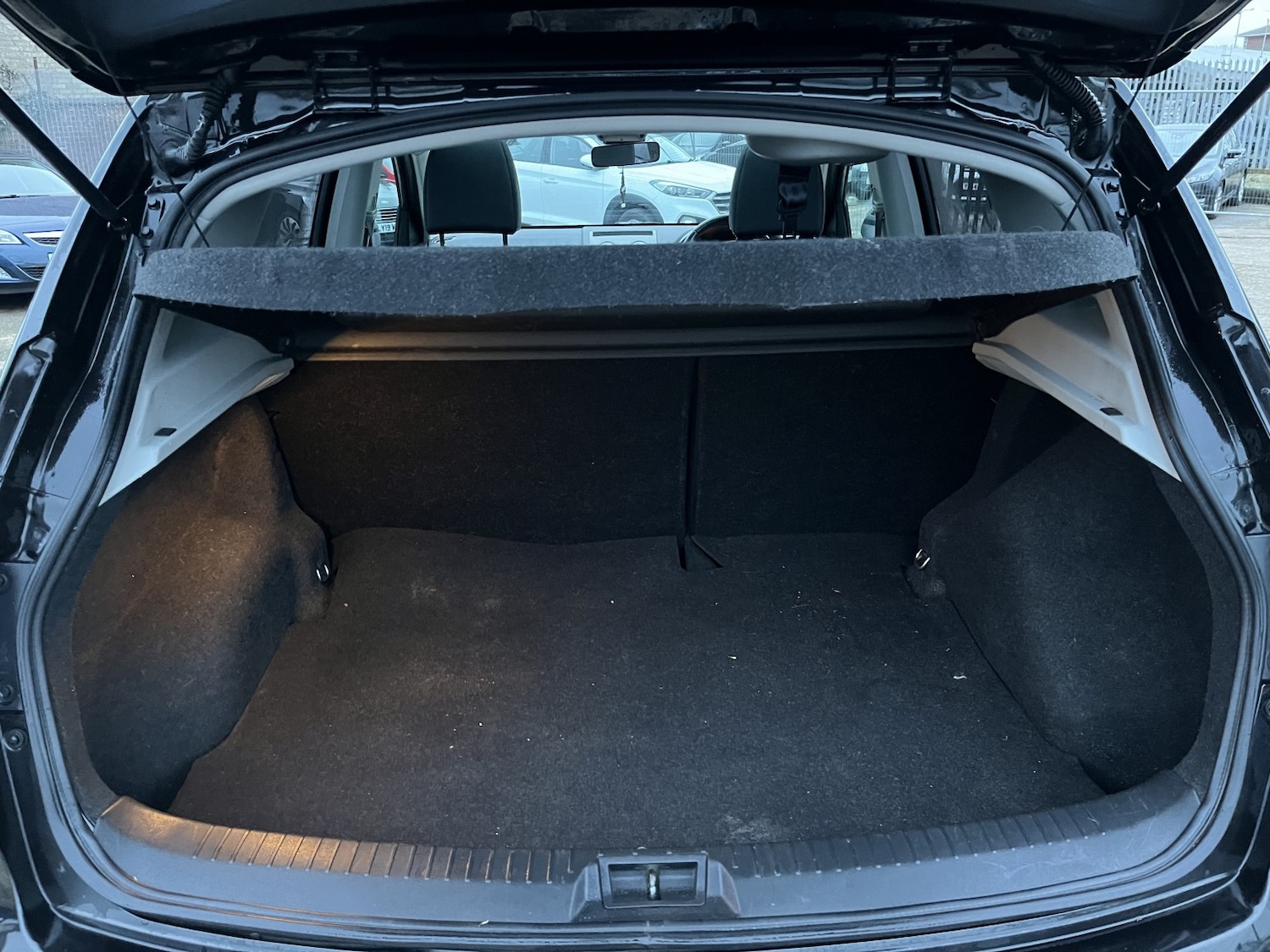 Used Nissan Qashqai 2012 for sale - 77487255: Photo 19