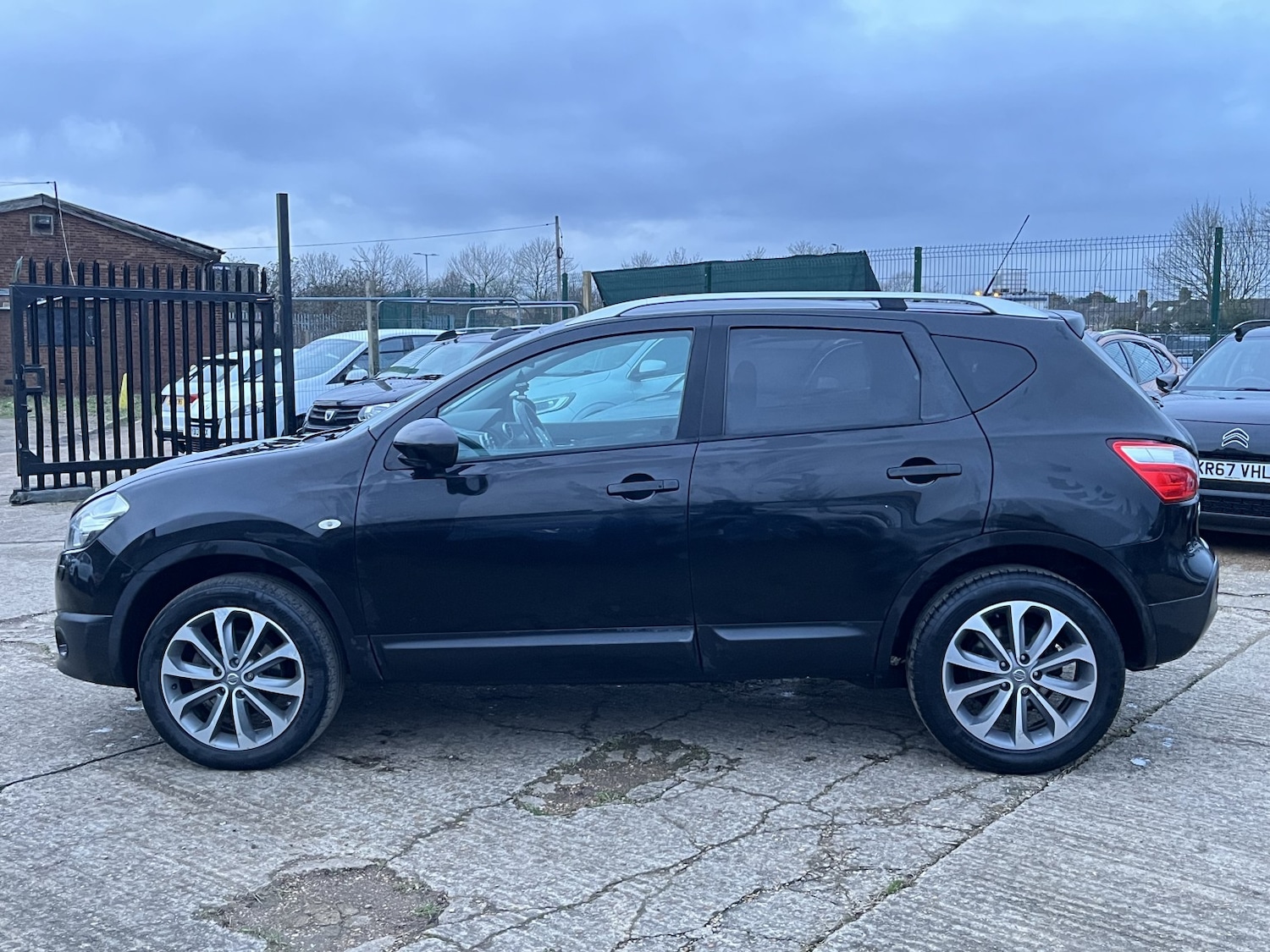 Used Nissan Qashqai 2012 for sale - 77487255: Photo 6