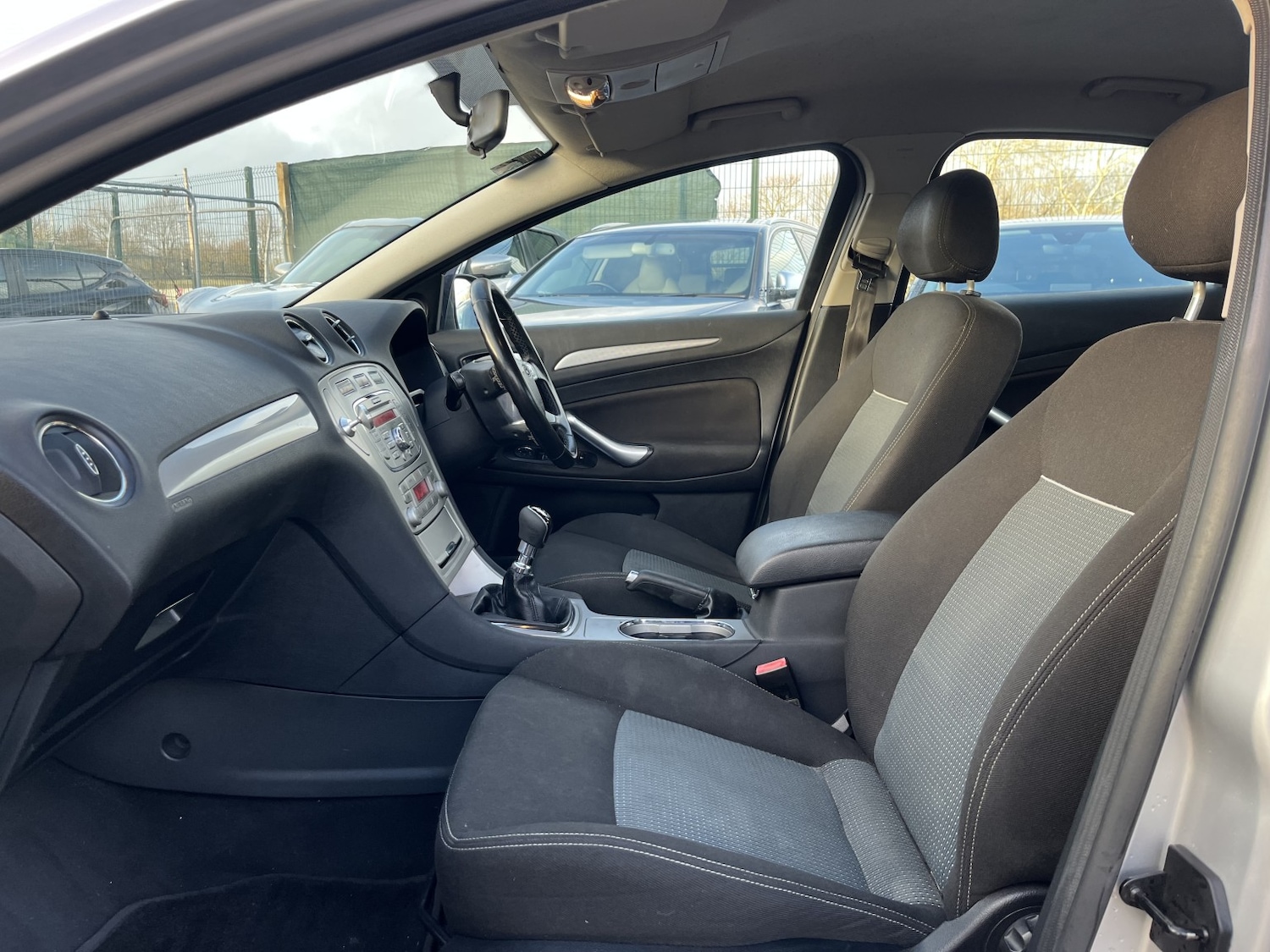 Used Ford Mondeo 2010 for sale - 76848712: Photo 13