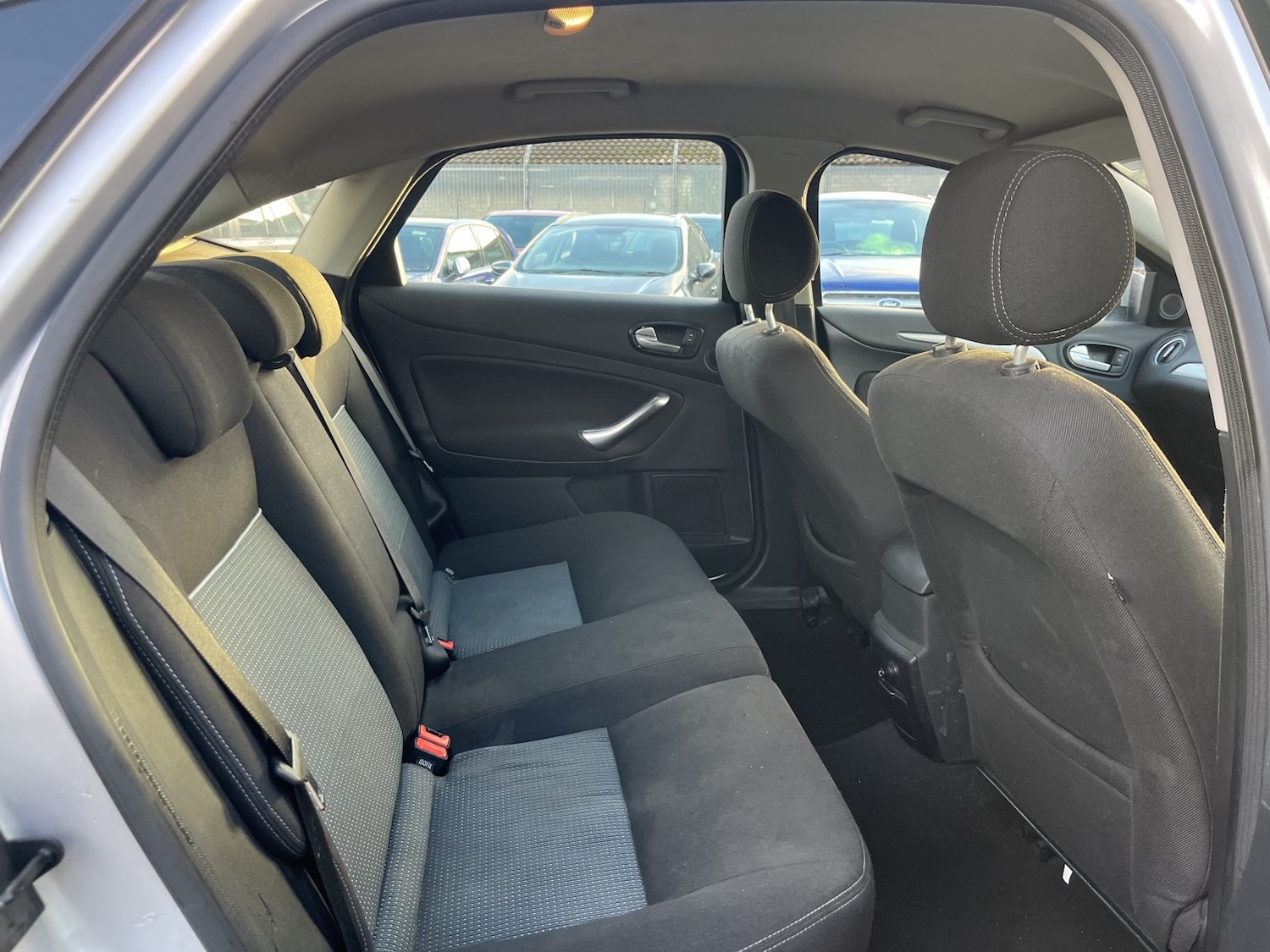 Used Ford Mondeo 2010 for sale - 76848712: Photo 18