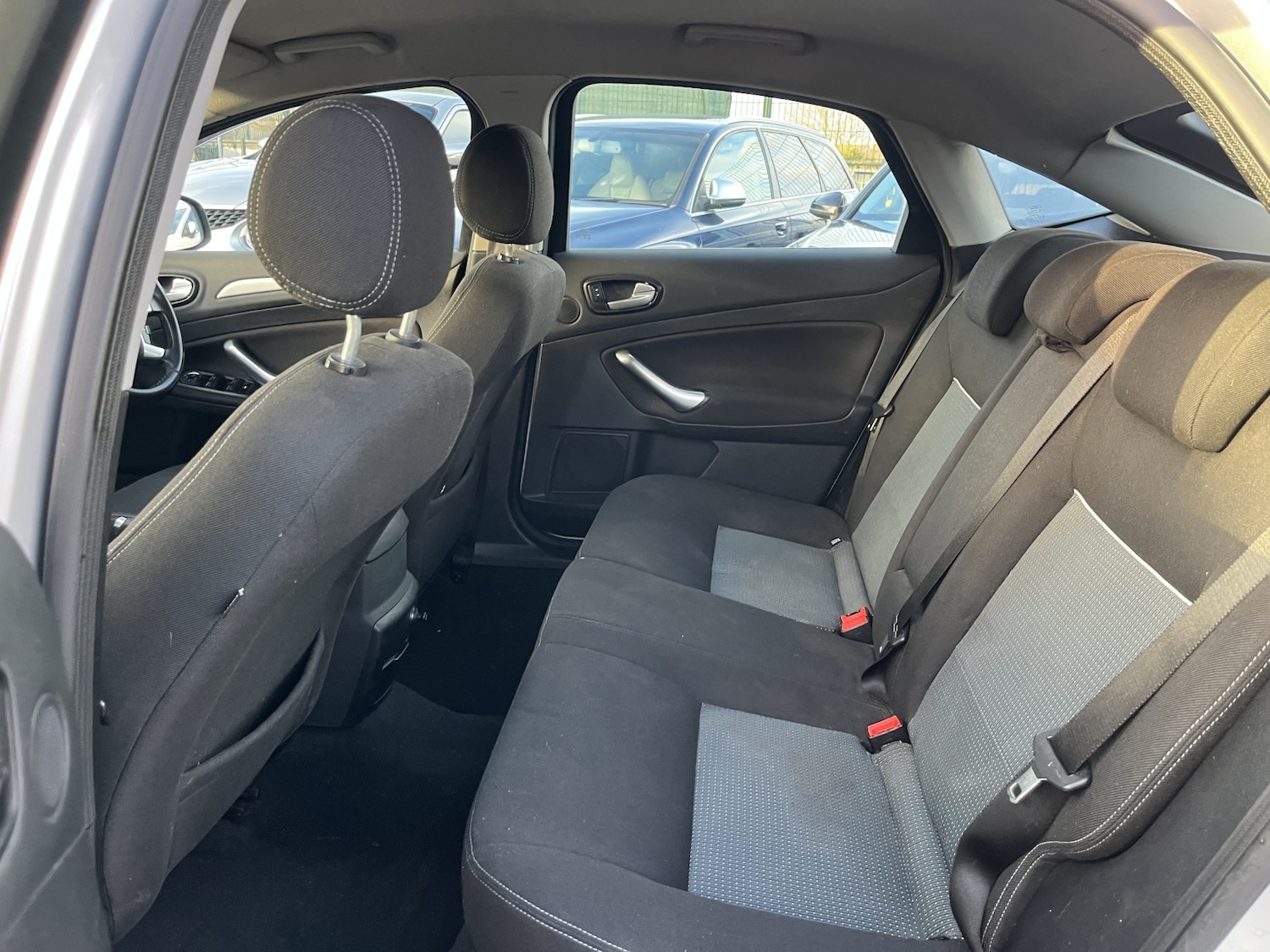 Used Ford Mondeo 2010 for sale - 76848712: Photo 19