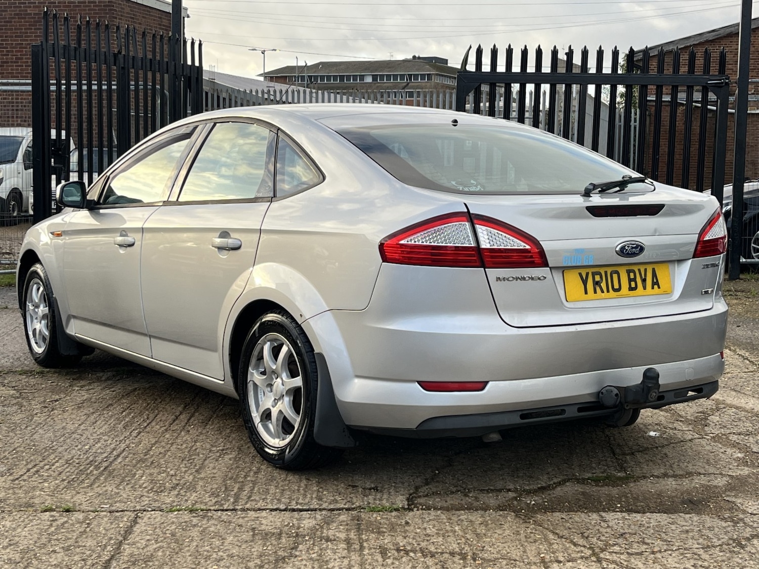 Used Ford Mondeo 2010 for sale - 76848712: Photo 4