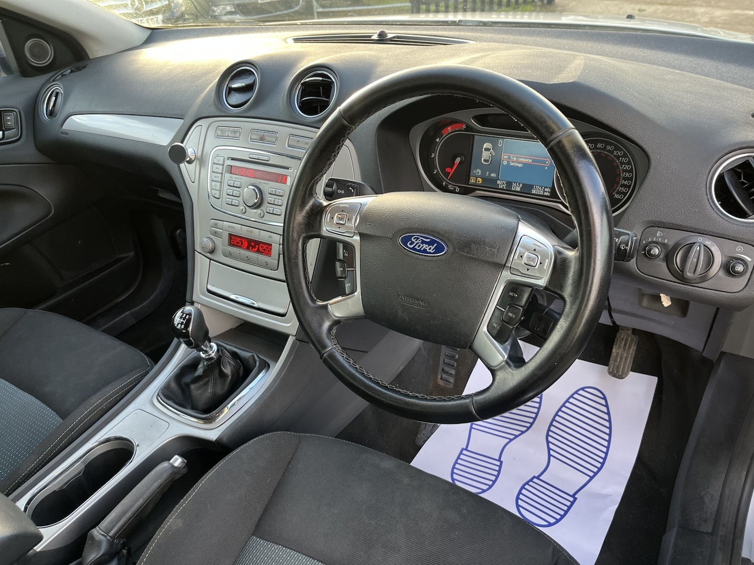 Used Ford Mondeo 2010 for sale - 76848712: Photo 9