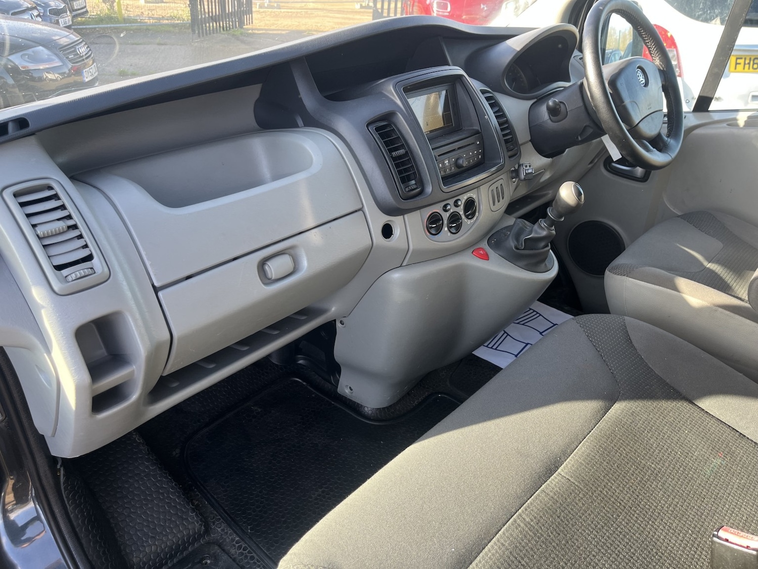 Used Vauxhall Vivaro 2011 for sale - 76576866: Photo 17