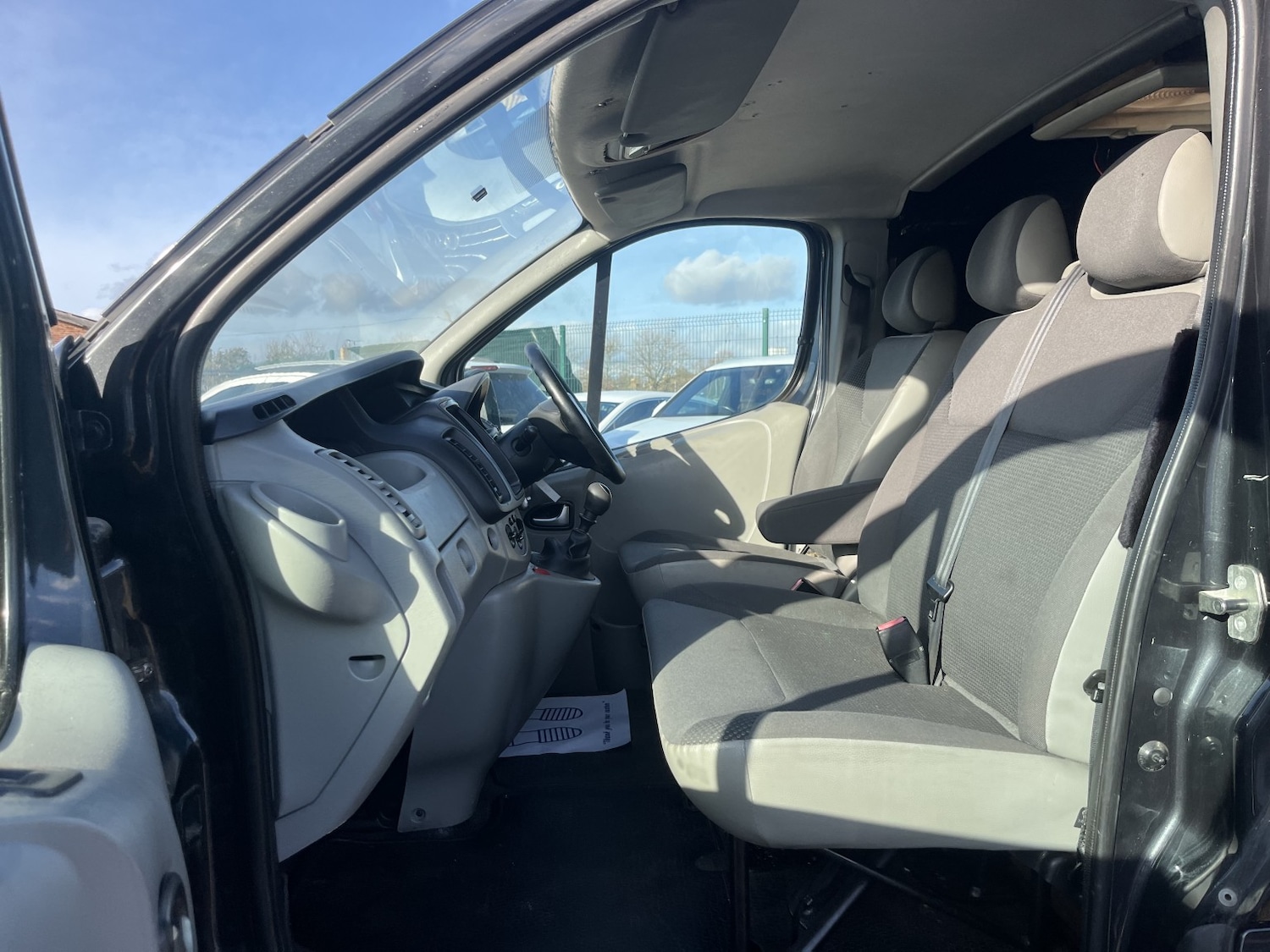 Used Vauxhall Vivaro 2011 for sale - 76576866: Photo 20