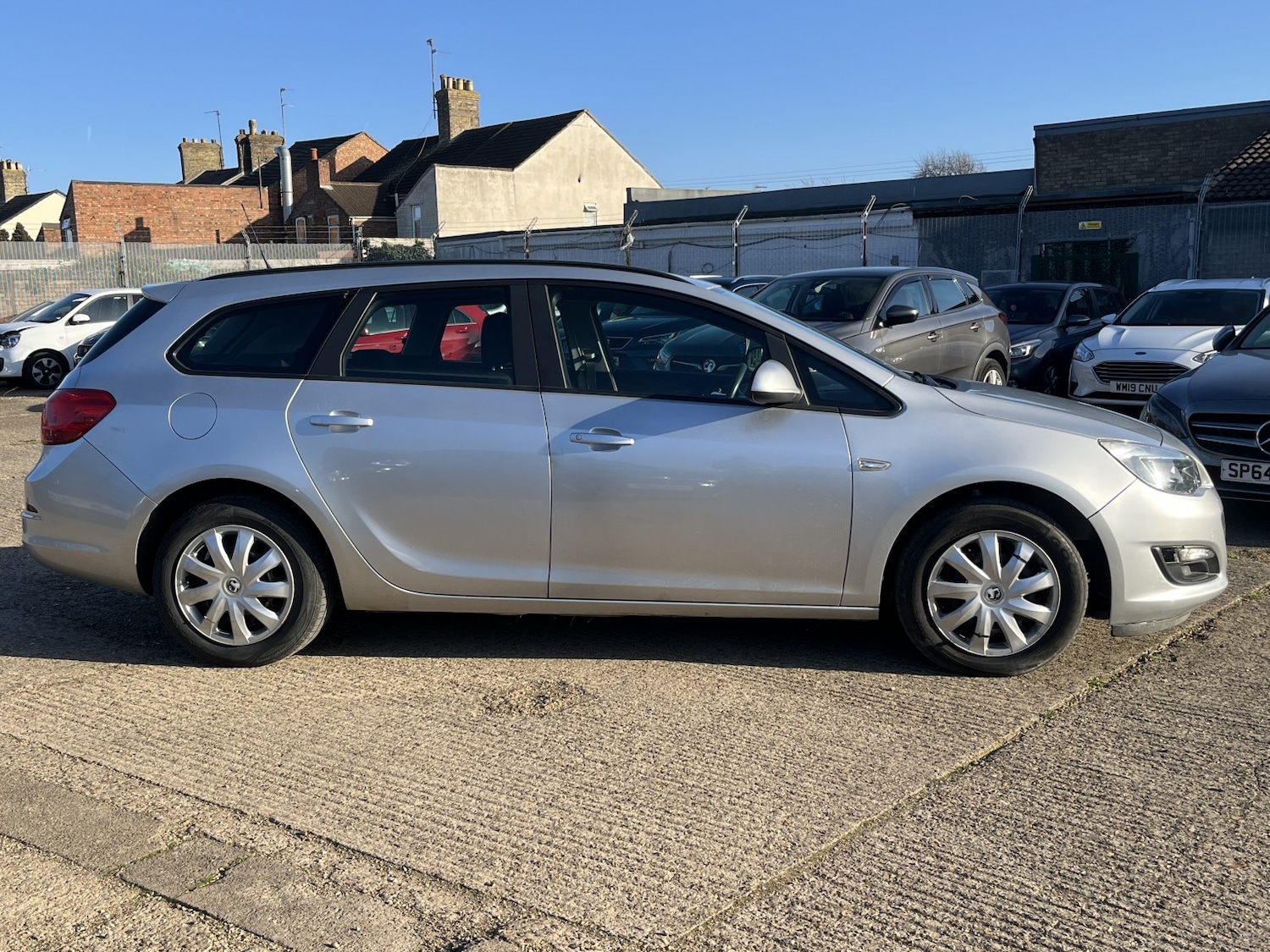 Used Vauxhall Astra 2013 for sale - 77931332: Photo 7