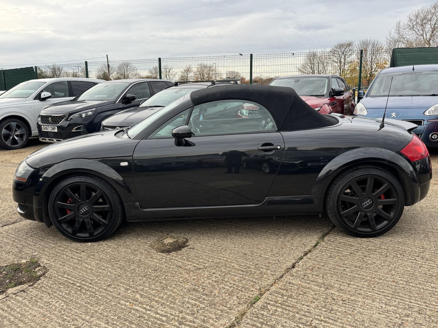 Used Audi TT 2002 for sale - 76482925: Photo 20